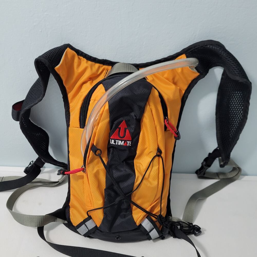 Ultimate Hydration Pack With Bladder For Running, Hiking & Camping 11922-1M7 - Picture 2 of 5